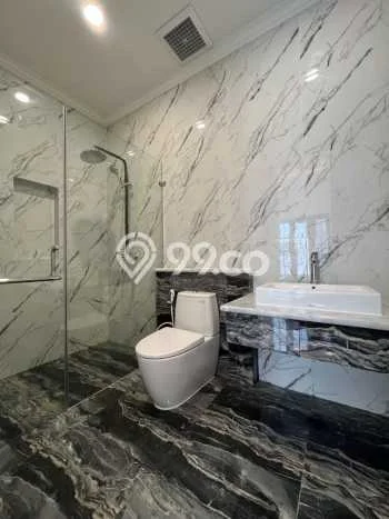 Hunian Mewah LB 350m2 Siap Huni Desain Elegan di Pondok Indah, Jakarta Selatan Hunian Mewah LB 350m2 Siap Huni Desain Elegan di Pondok Indah, Jakarta Selatan