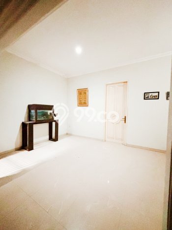 Siap Huni Hunian Elit 8 Kamar di Pondok Aren Dekat ke Mana Saja Siap Huni Hunian Elit 8 Kamar di Pondok Aren Dekat ke Mana Saja