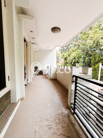 Siap Huni Hunian Elit 8 Kamar di Pondok Aren Dekat ke Mana Saja Siap Huni Hunian Elit 8 Kamar di Pondok Aren Dekat ke Mana Saja