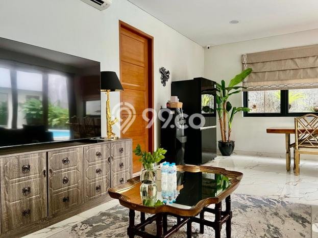 Jual Rumah Mewah Elegan Dengan View Eksklusif di Bintaro, Tangerang Selatan Jual Rumah Mewah Elegan Dengan View Eksklusif di Bintaro, Tangerang Selatan