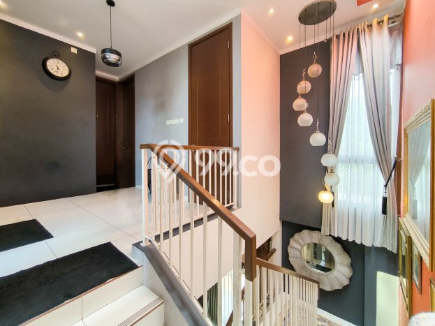 Dijual Rumah Mewah Megah Dengan View Cantik di Bintaro, Tangerang Selatan Dijual Rumah Mewah Megah Dengan View Cantik di Bintaro, Tangerang Selatan