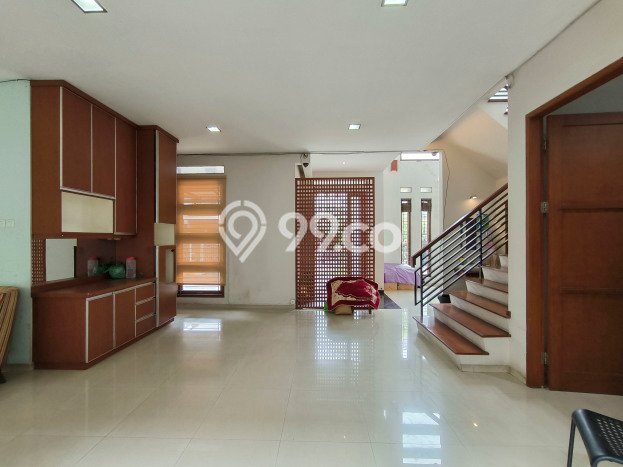 Rumah Elit Modern Tanpa Renovasi di Bintaro Tangerang Selatan Rumah Elit Modern Tanpa Renovasi di Bintaro Tangerang Selatan