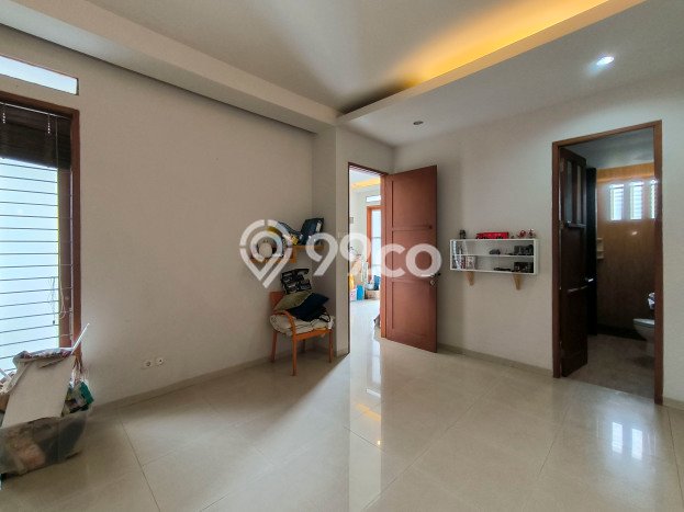 Rumah Elit Modern Tanpa Renovasi di Bintaro Tangerang Selatan Rumah Elit Modern Tanpa Renovasi di Bintaro Tangerang Selatan