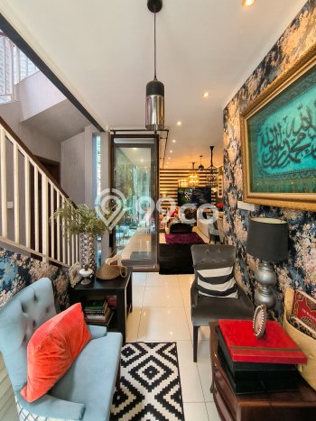 Dijual Rumah Mewah Megah Dengan View Cantik di Bintaro, Tangerang Selatan Dijual Rumah Mewah Megah Dengan View Cantik di Bintaro, Tangerang Selatan