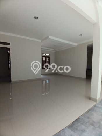 Rumah LT 144m2m² Desain Minimalis di , Dekat Fasilitas Umum, Tangerang Selatan Rumah LT 144m2m² Desain Minimalis di , Dekat Fasilitas Umum, Tangerang Selatan
