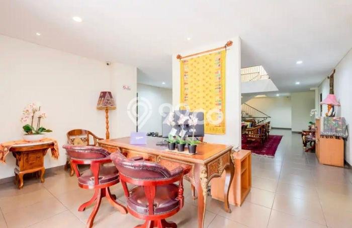 Rumah Kost Dijual Lokasi Cilandak, Jakarta Selatan, 18 Kamar Tidur, 18 Kamar Mandi, 550m2 Rumah Kost Dijual Lokasi Cilandak, Jakarta Selatan, 18 Kamar Tidur, 18 Kamar Mandi, 550m2