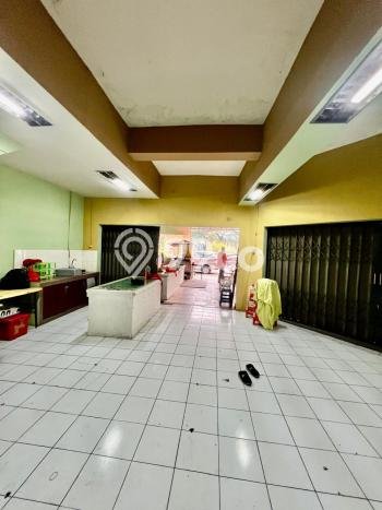 Ruko Dijual di Prime Area Tangerang Selatan Luas 150m2 Ruko Dijual di Prime Area Tangerang Selatan Luas 150m2