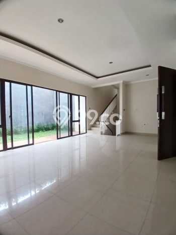 For Sale! Luxury House LT 204m2 Desain Elegan di Bintaro For Sale! Luxury House LT 204m2 Desain Elegan di Bintaro