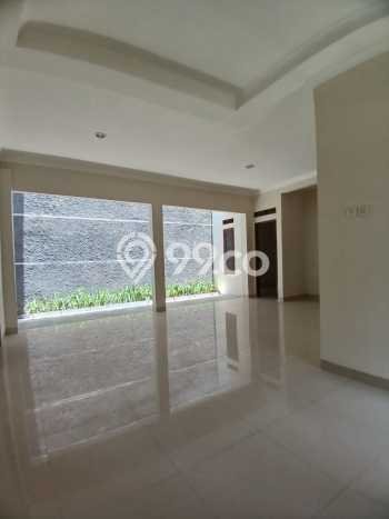 Rumah LT 144m2m² Desain Minimalis di , Dekat Fasilitas Umum, Tangerang Selatan Rumah LT 144m2m² Desain Minimalis di , Dekat Fasilitas Umum, Tangerang Selatan