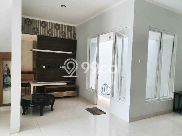 Rumah sewa siap huni 3 Kamar Tidur di Bintaro, Tangerang Selatan Rumah sewa siap huni 3 Kamar Tidur di Bintaro, Tangerang Selatan