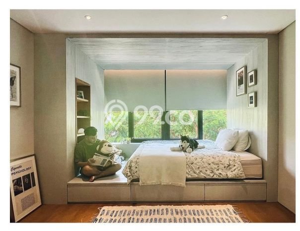 Rumah Elit Modern Siap Huni di Veteran Jakarta Selatan Rumah Elit Modern Siap Huni di Veteran Jakarta Selatan