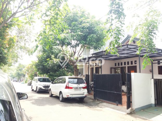 For Sale Hunian Rumah Nyaman 2 KT di Sektor 9-Bintaro, Tangerang Selatan For Sale Hunian Rumah Nyaman 2 KT di Sektor 9-Bintaro, Tangerang Selatan