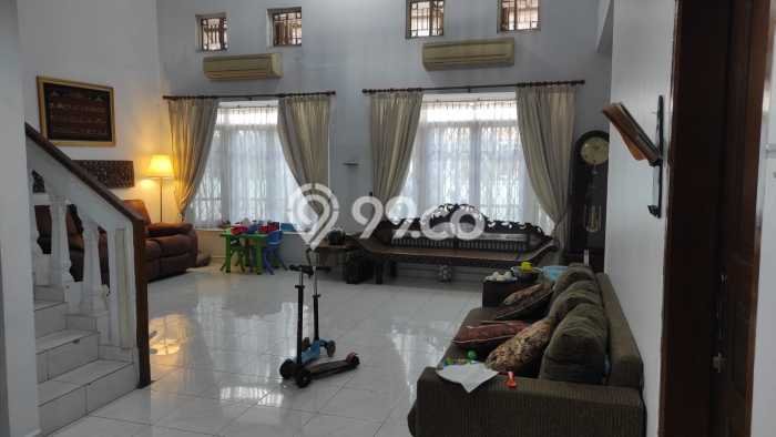 Dijual Rumah Luas Megah Dengan View Cantik di Bintaro, Tangerang Selatan Dijual Rumah Luas Megah Dengan View Cantik di Bintaro, Tangerang Selatan