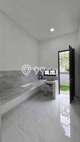 Rumah Mewah Siap Huni LT 144m2 di Serpong Utara, Tangerang Selatan Rumah Mewah Siap Huni LT 144m2 di Serpong Utara, Tangerang Selatan