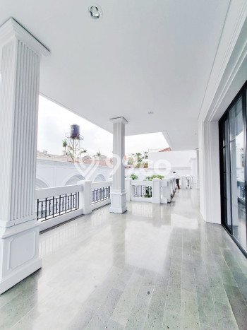 Dijual Rumah Mewah Megah Dengan View Cantik di Pondok Indah, Jakarta Selatan Dijual Rumah Mewah Megah Dengan View Cantik di Pondok Indah, Jakarta Selatan