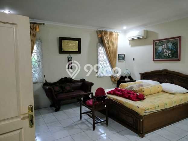 Dijual Rumah Luas Megah Dengan View Cantik di Bintaro, Tangerang Selatan Dijual Rumah Luas Megah Dengan View Cantik di Bintaro, Tangerang Selatan