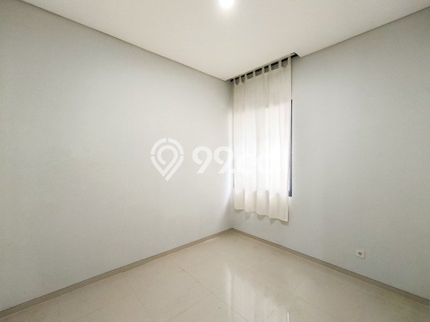 Hunian Elit LB 160m2 Siap Huni Desain Elegan di Bintaro, Tangerang Selatan Hunian Elit LB 160m2 Siap Huni Desain Elegan di Bintaro, Tangerang Selatan