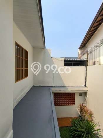 Rumah Luxury Modern Siap Huni di Bintaro Tangerang Selatan Rumah Luxury Modern Siap Huni di Bintaro Tangerang Selatan