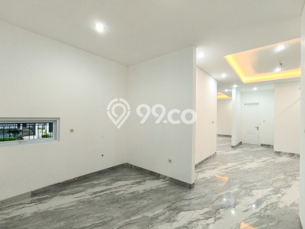 Rumah Elit LB 300m2 Siap Pakai Desain Elegan di Bintaro, Tangerang Selatan Rumah Elit LB 300m2 Siap Pakai Desain Elegan di Bintaro, Tangerang Selatan