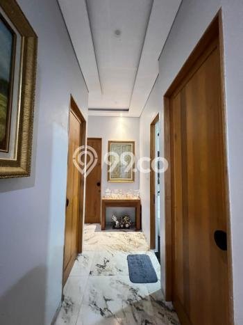 Rumah Luxury Modern Siap Huni di Graha Raya Bintaro Tangerang Selatan Rumah Luxury Modern Siap Huni di Graha Raya Bintaro Tangerang Selatan