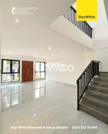 Rumah Luxury Modern Tanpa Renovasi di Bintaro Tangerang Selatan Rumah Luxury Modern Tanpa Renovasi di Bintaro Tangerang Selatan