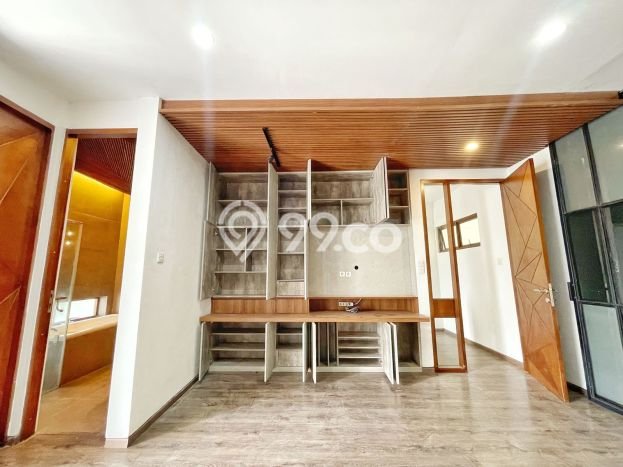 Ready to Use! Luxury House LT 105m2 Desain Modern di Bintaro Ready to Use! Luxury House LT 105m2 Desain Modern di Bintaro