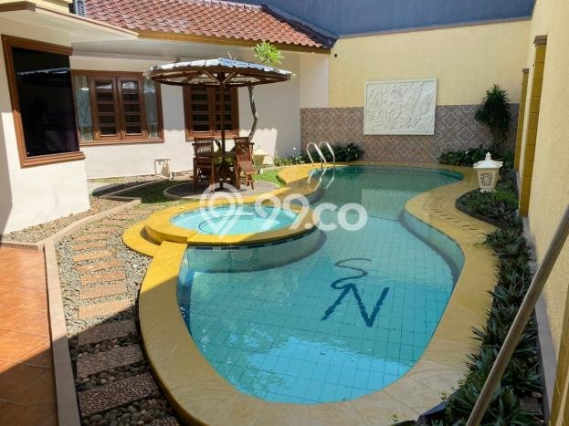 Rumah Luxury Modern Siap Huni di Bintaro Tangerang Selatan Rumah Luxury Modern Siap Huni di Bintaro Tangerang Selatan