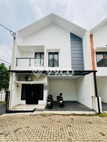 Siap Huni Rumah Mewah 4 Kamar di Cilandak Dekat ke Mana Pun Siap Huni Rumah Mewah 4 Kamar di Cilandak Dekat ke Mana Pun