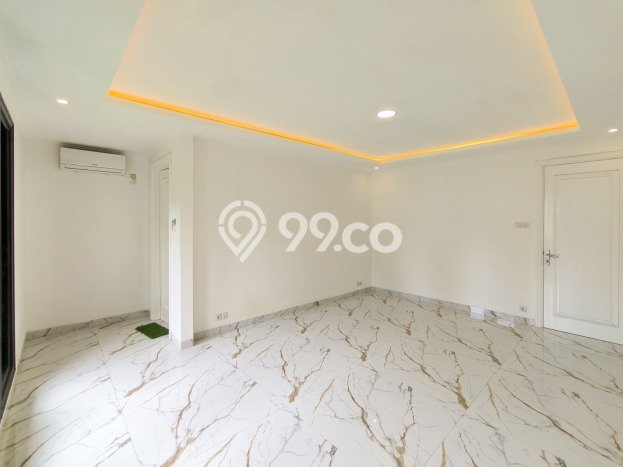 Hunian Elit LB 550m2 Siap Pakai Desain Elegan di Bintaro, Tangerang Selatan Hunian Elit LB 550m2 Siap Pakai Desain Elegan di Bintaro, Tangerang Selatan