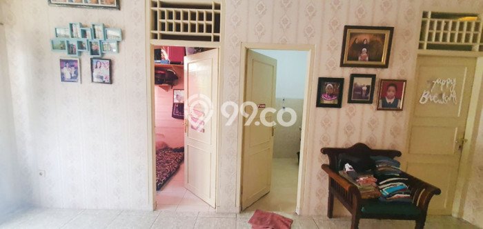 Rumah Modern 4 KT di Bintaro Tangerang Selatan Unfurnished Rumah Modern 4 KT di Bintaro Tangerang Selatan Unfurnished