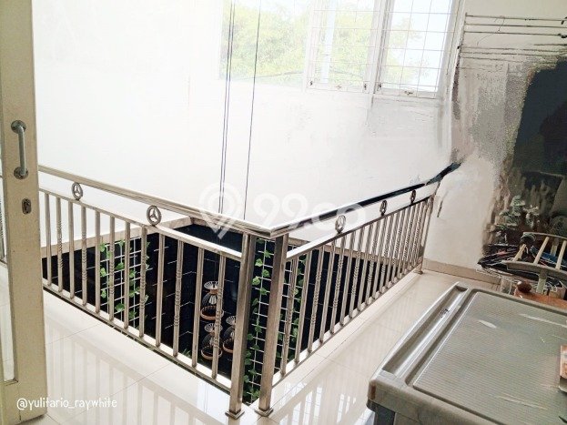 For Sale! Premium House LT 127m2 Desain Elegan di Bintaro For Sale! Premium House LT 127m2 Desain Elegan di Bintaro