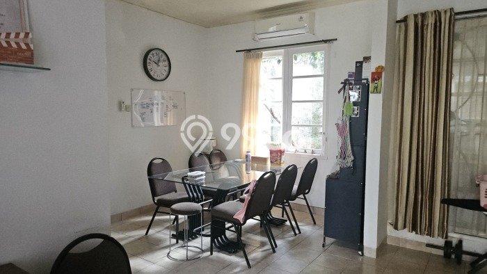 Hunian Elit LB 150m2 Siap Pakai Desain Elegan di Bintaro, Tangerang Selatan Hunian Elit LB 150m2 Siap Pakai Desain Elegan di Bintaro, Tangerang Selatan