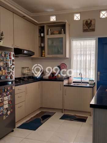 For Sale Hunian Rumah Terawat 2 Kamar di Bintaro, Tangerang Selatan For Sale Hunian Rumah Terawat 2 Kamar di Bintaro, Tangerang Selatan
