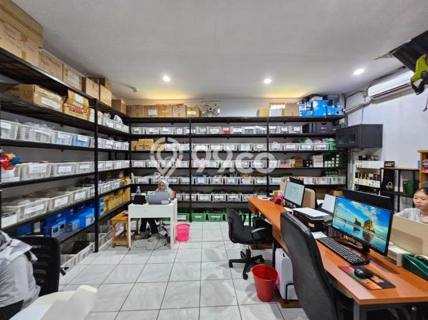Ruko Bagus Dijual di Bintaro Tangerang Selatan Strategis Cocok untuk Kembangkan Bisnis Ruko Bagus Dijual di Bintaro Tangerang Selatan Strategis Cocok untuk Kembangkan Bisnis