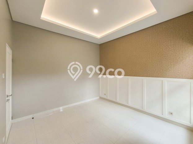 Jual Rumah Luas Elegan Dengan View Eksklusif di Bintaro, Tangerang Selatan Jual Rumah Luas Elegan Dengan View Eksklusif di Bintaro, Tangerang Selatan