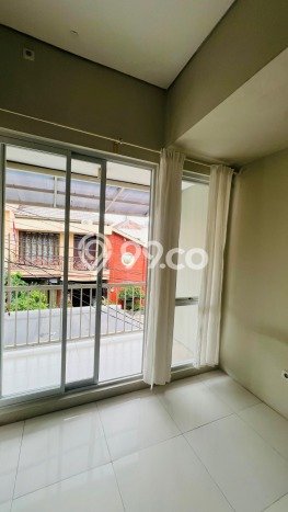 For Sale Rumah 2 Kamar Lokasi Ideal Nyaman dan Strategis di Serpong Utara For Sale Rumah 2 Kamar Lokasi Ideal Nyaman dan Strategis di Serpong Utara