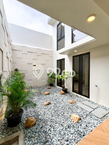 Ready to Use! Premium House LT 180m2 Desain Modern di Bintaro Ready to Use! Premium House LT 180m2 Desain Modern di Bintaro