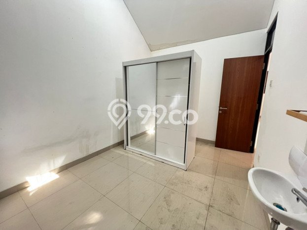 Jual Rumah Mewah Elegan Dengan View Eksklusif di Bintaro, Tangerang Selatan Jual Rumah Mewah Elegan Dengan View Eksklusif di Bintaro, Tangerang Selatan