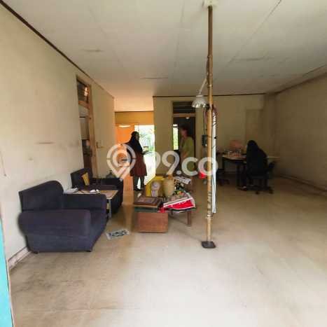 Rumah Luxury Modern Tanpa Renovasi di Petukangan Jakarta Selatan Rumah Luxury Modern Tanpa Renovasi di Petukangan Jakarta Selatan