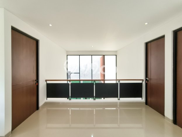 For Sale! Premium House LT 180m2 Desain Elegan di Bintaro For Sale! Premium House LT 180m2 Desain Elegan di Bintaro