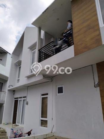 Rumah Modern Cantik 2 KT Bisa Langsung Pindah di Ciputat Rumah Modern Cantik 2 KT Bisa Langsung Pindah di Ciputat