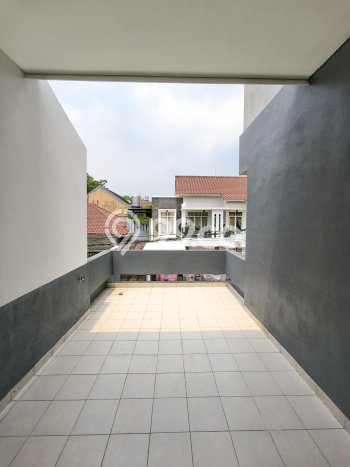 For Sale! Premium House LT 180m2 Desain Elegan di Bintaro For Sale! Premium House LT 180m2 Desain Elegan di Bintaro