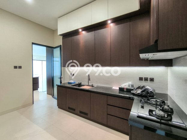 Rumah Elit Modern Tanpa Renovasi di Bintaro Tangerang Selatan Rumah Elit Modern Tanpa Renovasi di Bintaro Tangerang Selatan