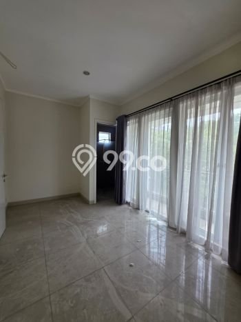 Rumah Luxury Modern Tanpa Renovasi di Bintaro Tangerang Selatan Rumah Luxury Modern Tanpa Renovasi di Bintaro Tangerang Selatan