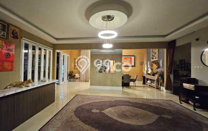 Jual Rumah Luas Megah Dengan View Eksklusif di Bintaro, Jakarta Selatan Jual Rumah Luas Megah Dengan View Eksklusif di Bintaro, Jakarta Selatan