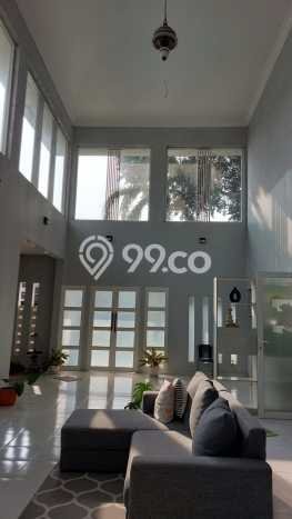 Rumah Elit Modern Tanpa Renovasi di Bintaro Jakarta Selatan Rumah Elit Modern Tanpa Renovasi di Bintaro Jakarta Selatan