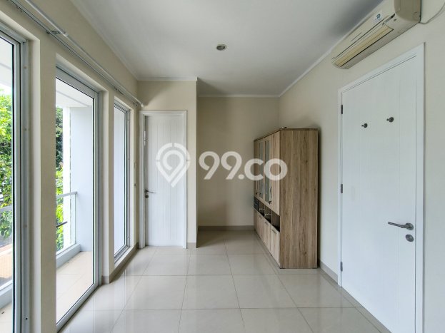Hunian Elit LB 120m2 Siap Huni Desain Elegan di Bintaro, Tangerang Selatan Hunian Elit LB 120m2 Siap Huni Desain Elegan di Bintaro, Tangerang Selatan