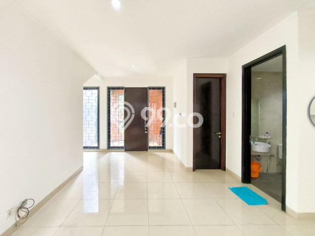 Dijual Rumah Luas Megah Dengan View Cantik di Bintaro, Jakarta Selatan Dijual Rumah Luas Megah Dengan View Cantik di Bintaro, Jakarta Selatan