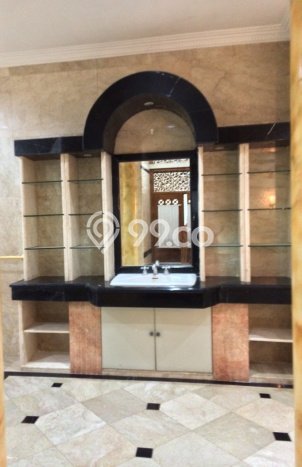 Best Deal Hunian Mewah Ideal dan Luas di Menteng, Jakarta Pusat Best Deal Hunian Mewah Ideal dan Luas di Menteng, Jakarta Pusat