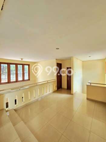 Rumah Luxury Modern Siap Huni di Bintaro Tangerang Selatan Rumah Luxury Modern Siap Huni di Bintaro Tangerang Selatan